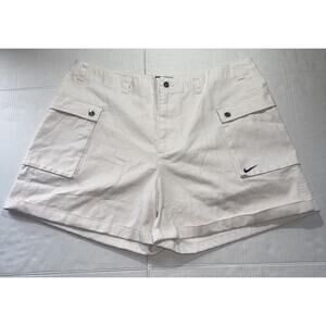 Nike Life Woven White Cargo Shorts Men's Size 40 Swoosh Nike Logo. Big Pockets